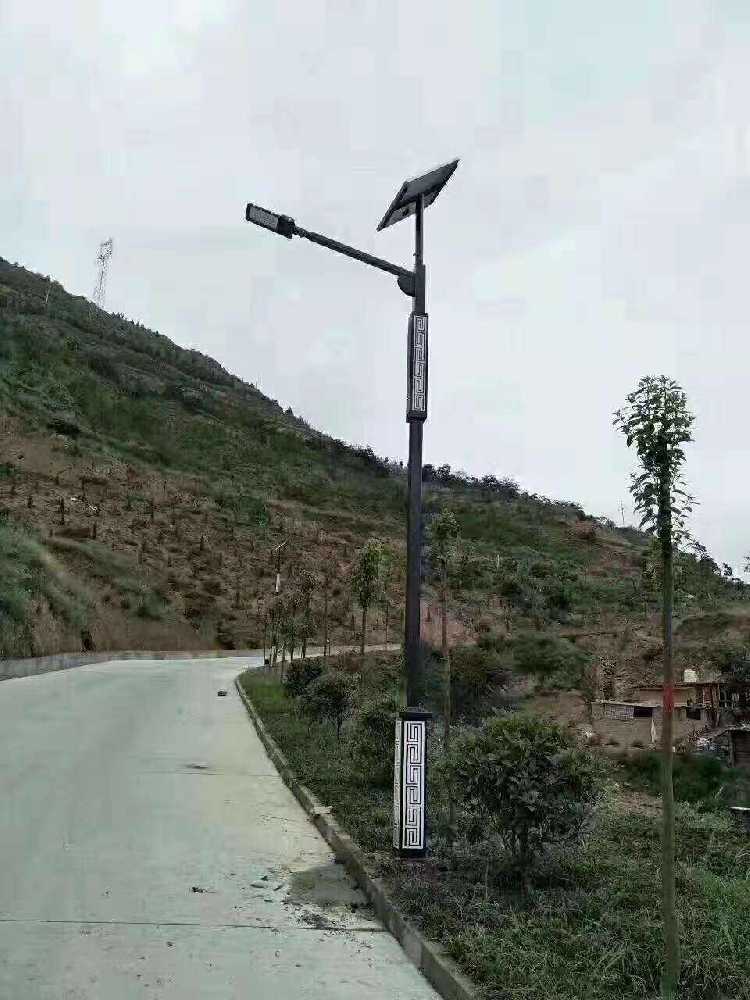 海林市仿古太阳能路灯